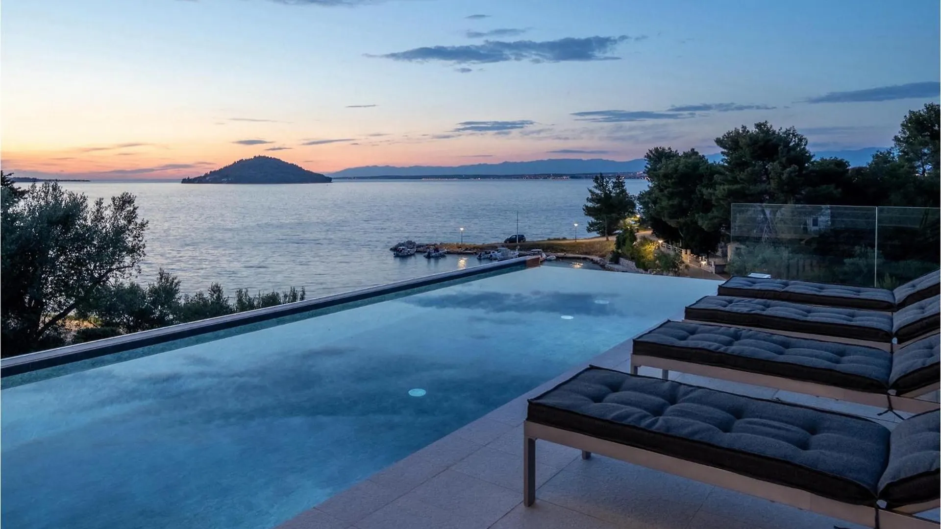 Villa Sunlife Zadar 0*,  Croatia